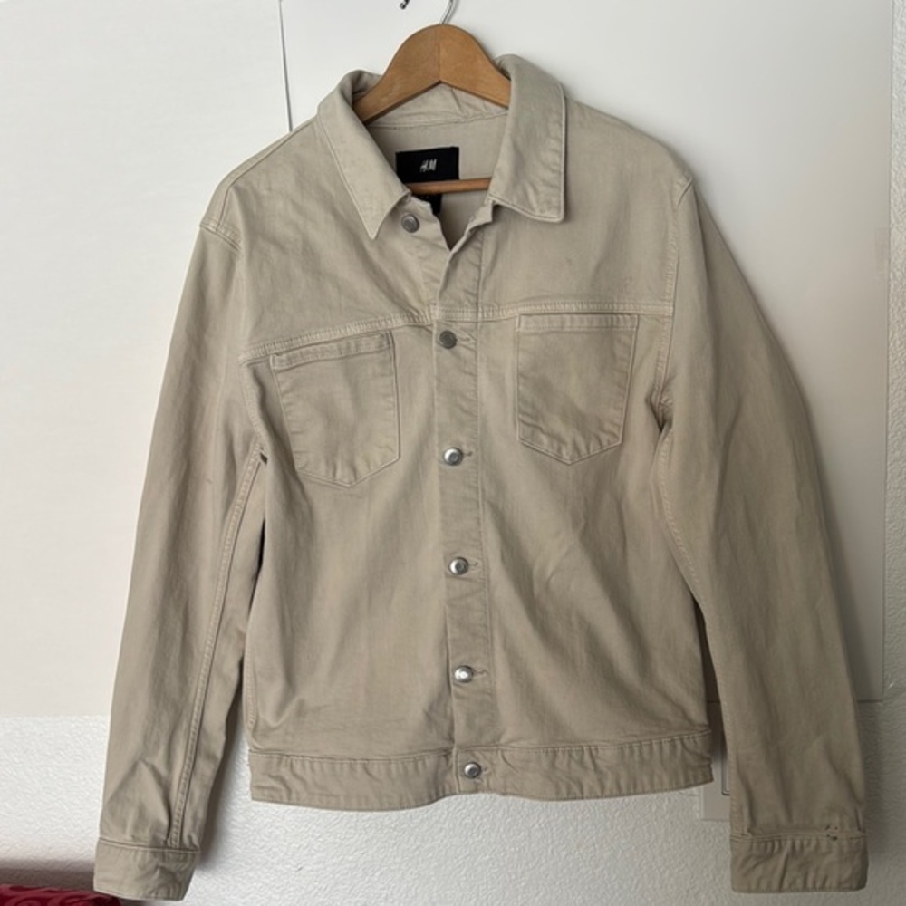 H&M Tan Lightweight Jean Jacket Versatile Design